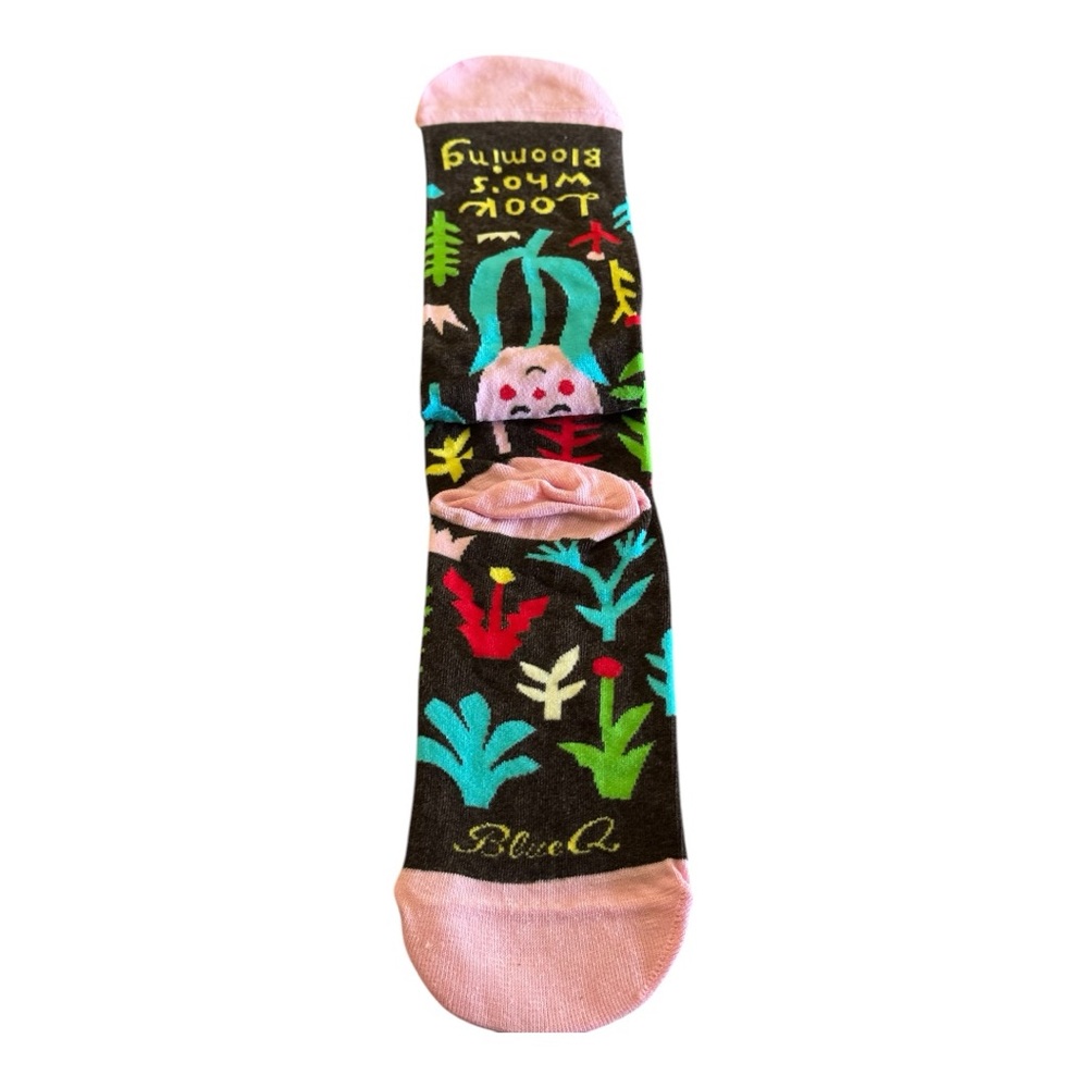 Blue Q “Look Who’s Blooming” women’s ankle socks colorful design New With Tags - Picture 9 of 9